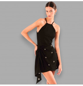 Vestido Preto com Bordado Manual